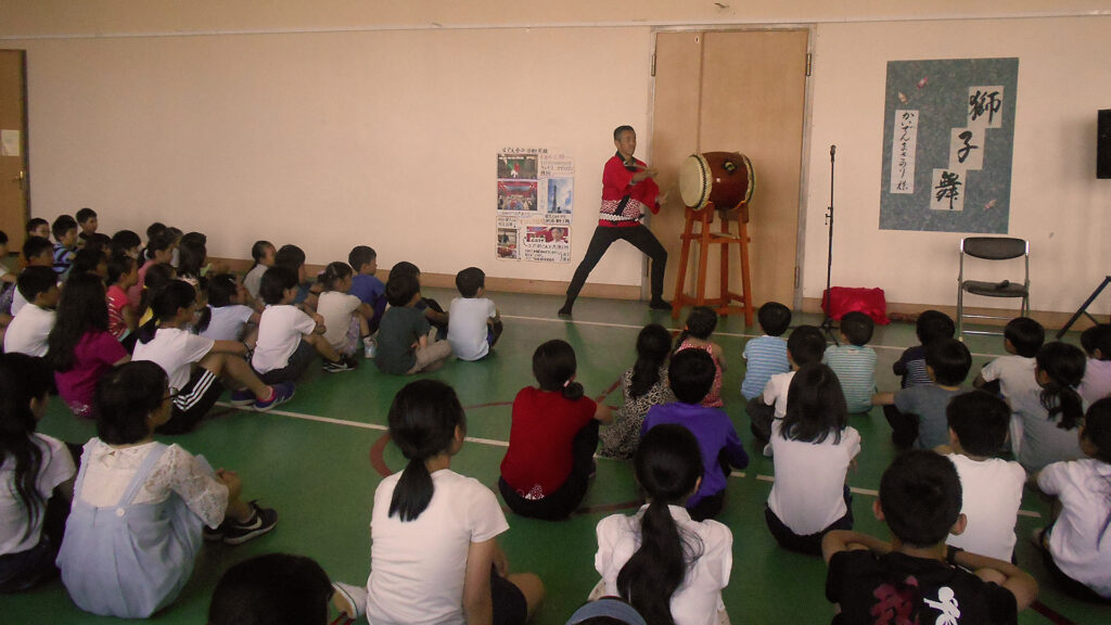 小学校芸術鑑賞教室|和太鼓演奏